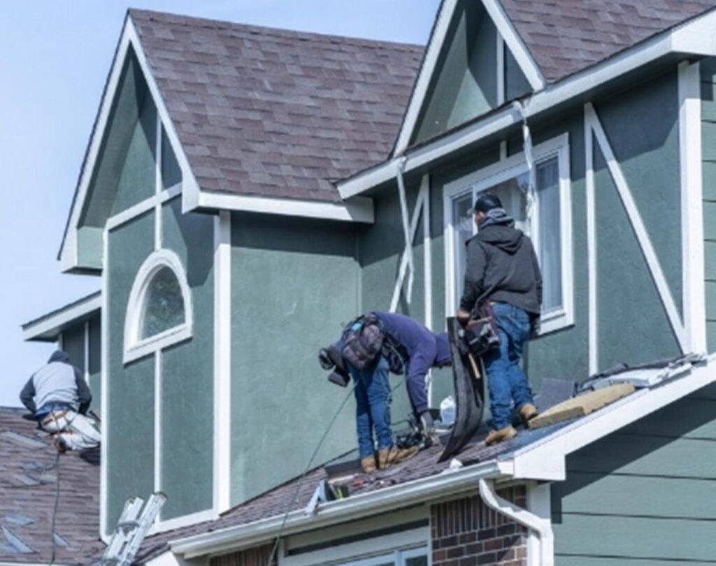 Shingle roofing in West Meade, TN with new asphalt shingles