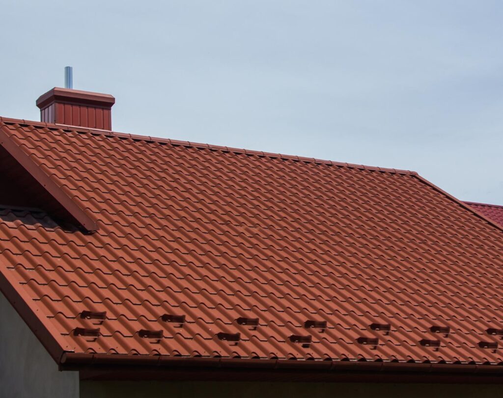 Tile roofing in Thompson's Station, TN installed on a modern residential home